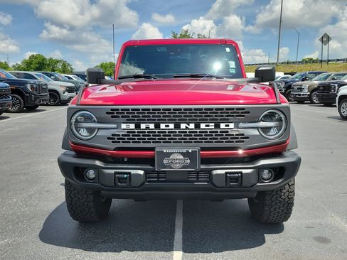 Certified 2025 Ford Bronco Badlands AWD/4WD image 2