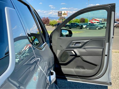 New 2026 Chevrolet Silverado EV LT image 51