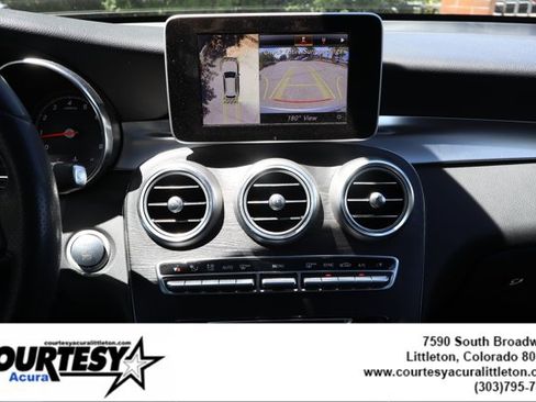 Used 2018 Mercedes-Benz GLC 300 4MATIC image 16
