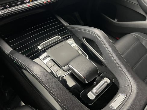 Certified 2020 Mercedes-Benz GLE 580 4MATIC image 33