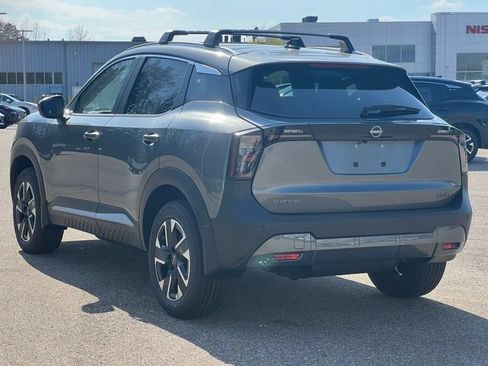 New 2026 Nissan Kicks SV w/ Charging Package AWD/4WD image 7