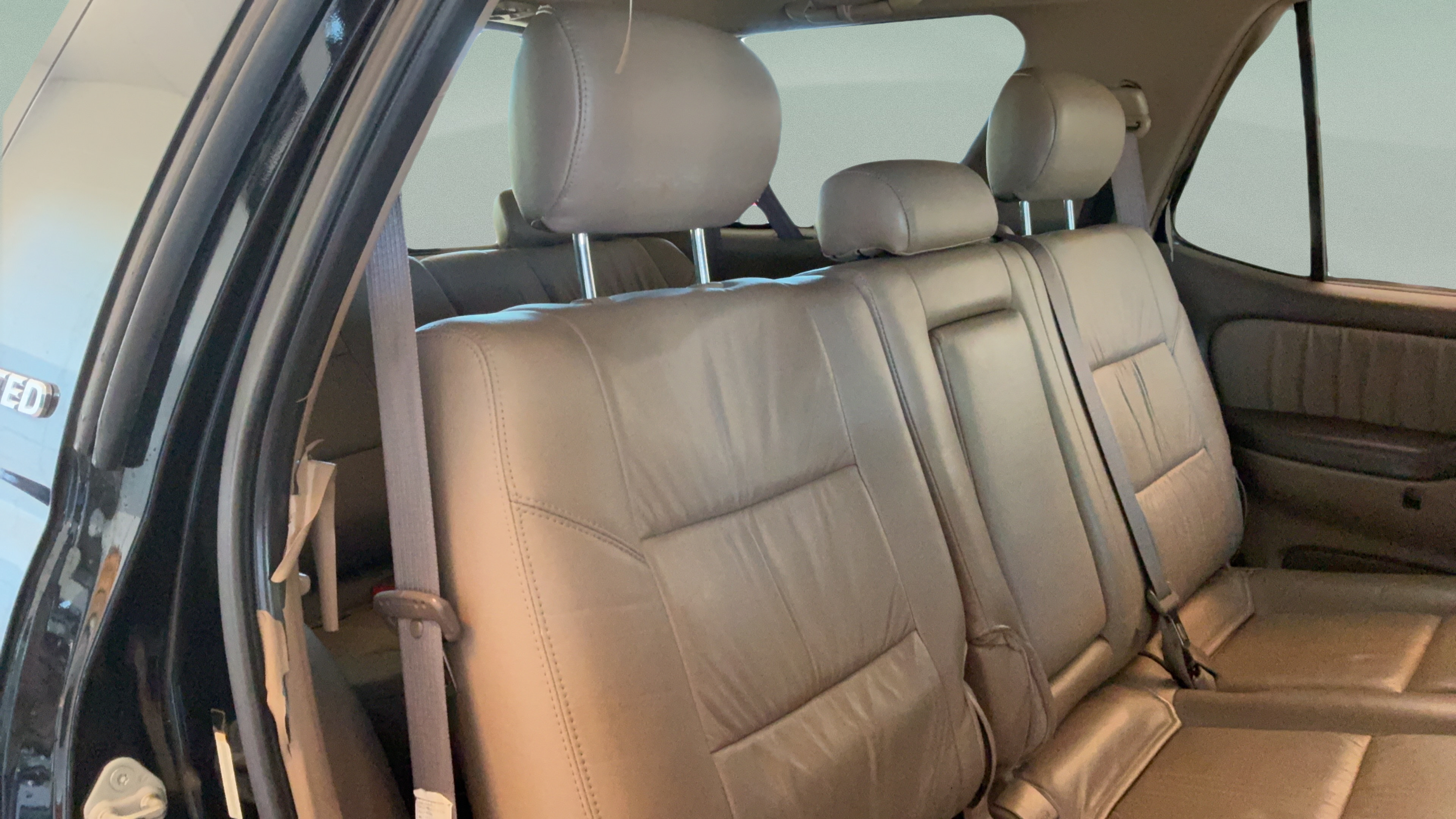 Used 2003 Toyota Sequoia Limited AWD/4WD image 39