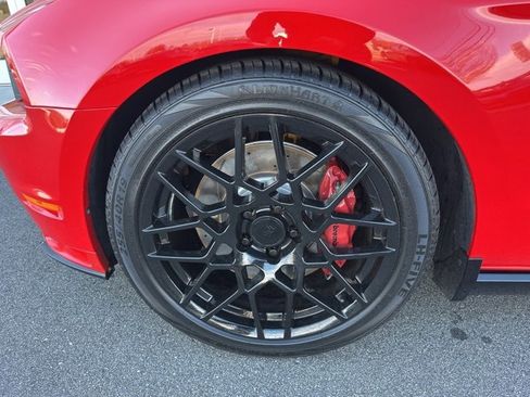 Used 2011 Ford Mustang GT Premium w/ 402A Rapid Spec Order Code image 23