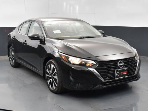 New 2025 Nissan Sentra SV w/ SV Premium Package FWD image 1
