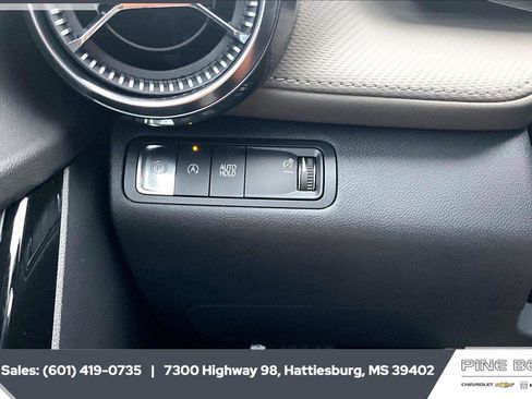 New 2026 Chevrolet Equinox LT FWD image 23