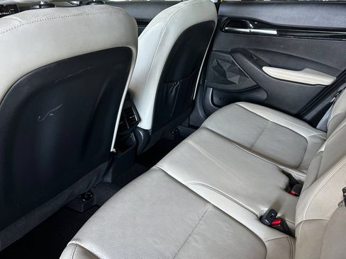 Certified 2023 Kia Seltos SX AWD/4WD image 9