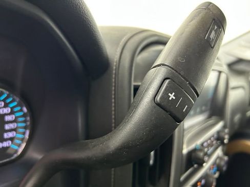 Used 2015 Chevrolet Silverado 3500 LTZ w/ LTZ Plus Package image 21