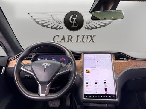 Used 2020 Tesla Model S Long Range Plus AWD/4WD image 10