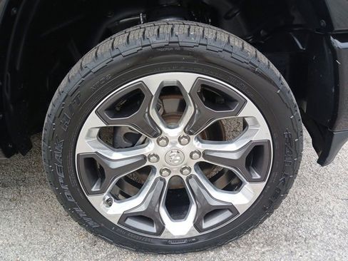 Used 2019 RAM 1500 Limited image 62