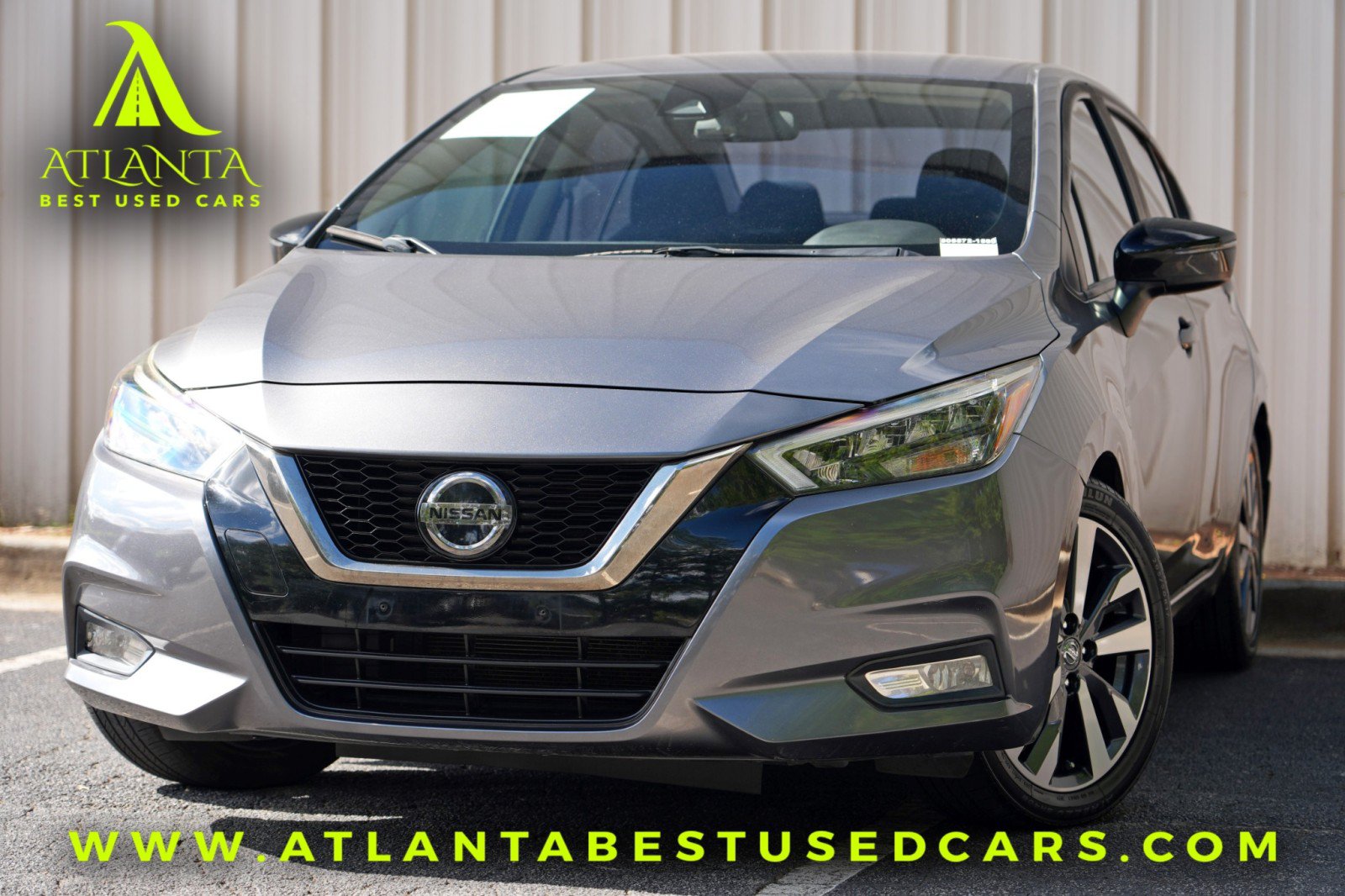 Used 2020 Nissan Versa SR FWD image 1