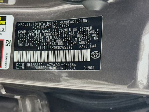 Used 2024 Toyota Camry SE w/ Convenience Package image 12
