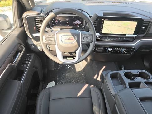 New 2026 GMC Sierra 2500 SLT AWD/4WD image 3