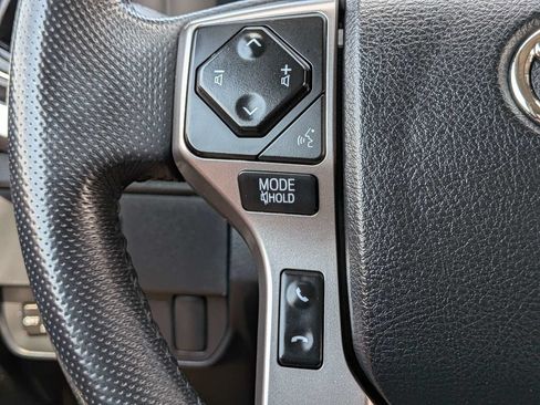 Used 2023 Toyota Tacoma SR5 AWD/4WD image 32
