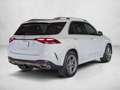 Used 2026 Mercedes-Benz GLE 450 4MATIC image 4