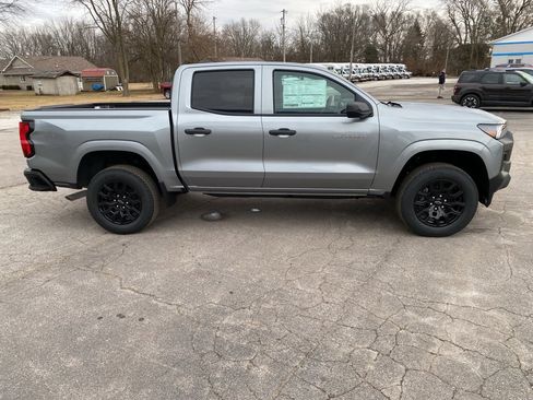 New 2025 Chevrolet Colorado W/T w/ WT Custom Package image 5