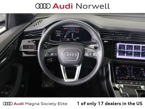 Used 2025 Audi Q8 Premium Plus w/ Premium Plus Package AWD/4WD image 31