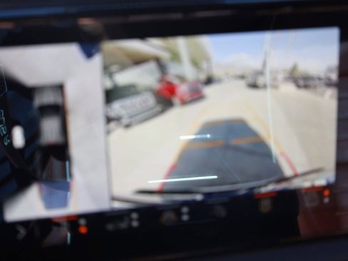 Used 2025 GMC Sierra 3500 Denali Ultimate image 18