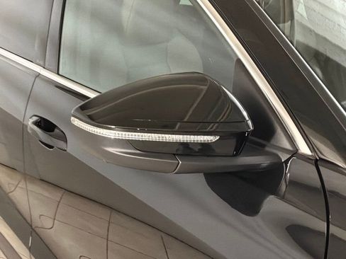 New 2025 Audi Q5 Premium Plus image 23