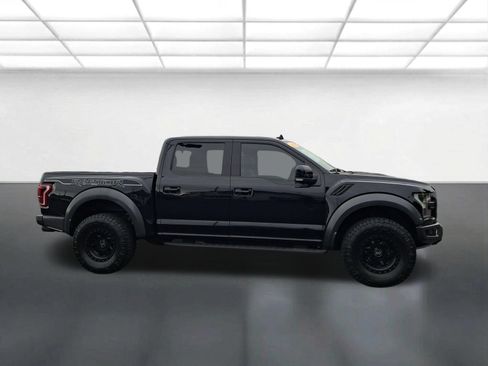 Used 2019 Ford F150 Raptor w/ Equipment Group 802A Luxury AWD/4WD image 2