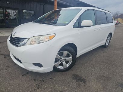 Used 2013 Toyota Sienna LE