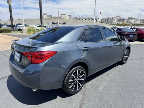 Used 2019 Toyota Corolla SE w/ Carpet Mat Package (TMS) FWD image 13