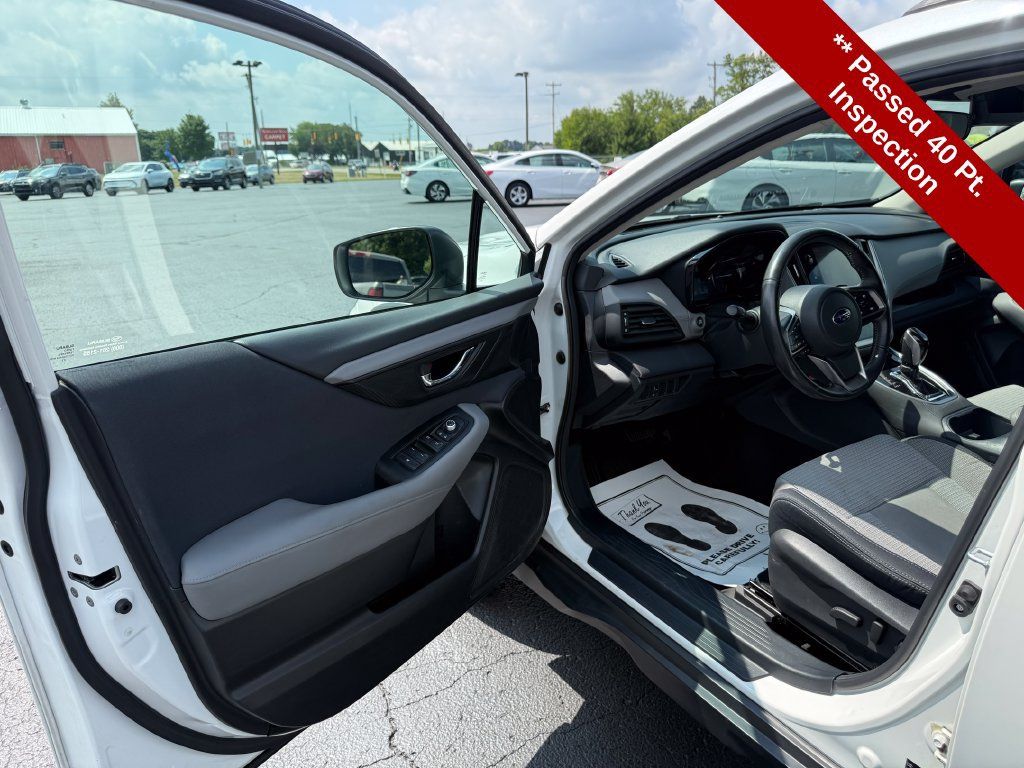 Used 2024 Subaru Outback Premium AWD/4WD image 11