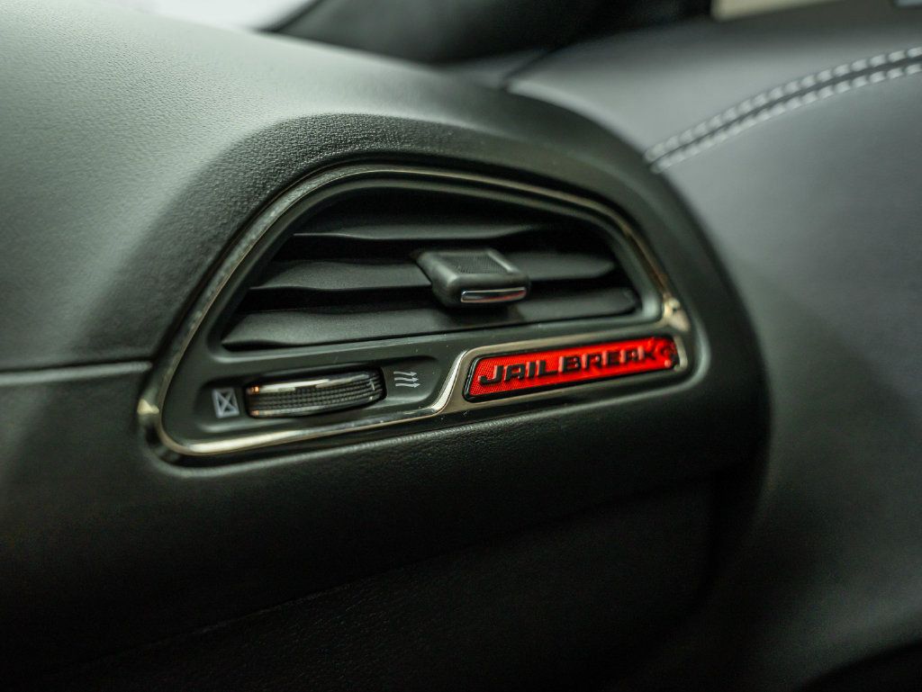 Used 2023 Dodge Challenger SRT Hellcat RWD image 38