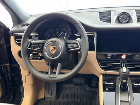 New 2026 Porsche Macan image 20