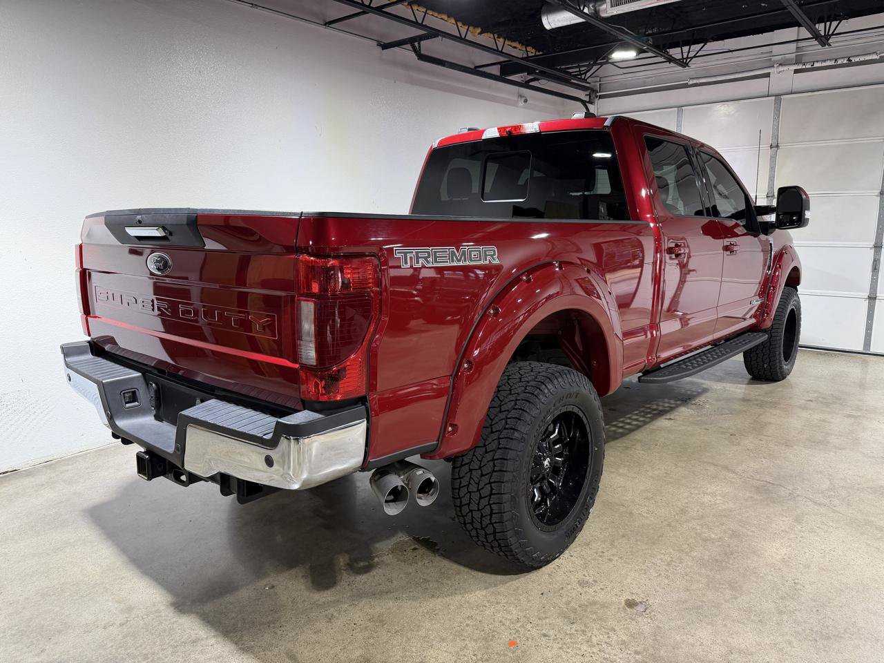 Used 2022 Ford F250 Lariat w/ Tremor Off-Road Package AWD/4WD image 6