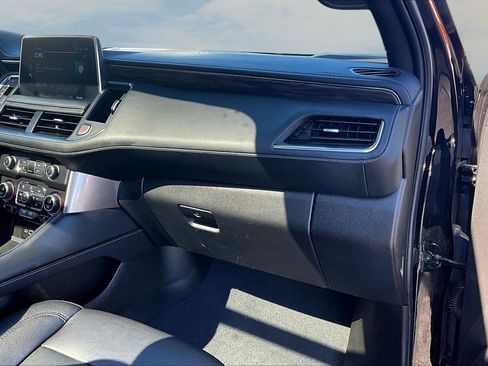 Used 2023 Chevrolet Tahoe LT w/ LT Signature Plus Package image 18