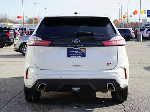 Certified 2023 Ford Edge ST image 6