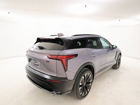 Used 2024 Chevrolet Blazer EV RS image 3