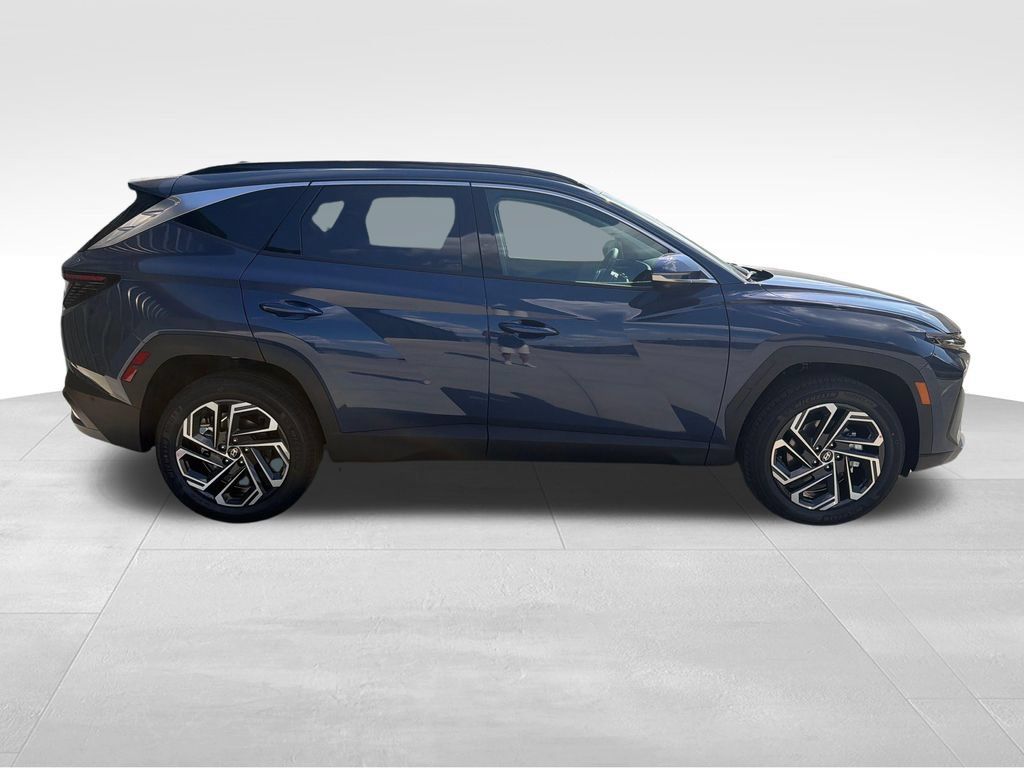 New 2026 Hyundai Tucson Limited AWD/4WD image 7