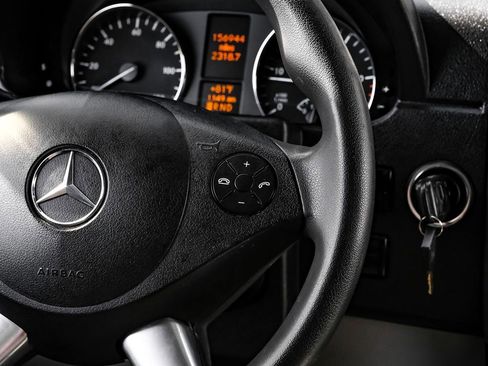 Used 2015 Mercedes-Benz Sprinter 2500 image 14