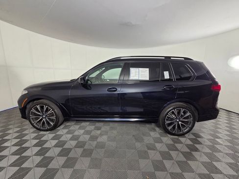 Used 2022 BMW X7 xDrive40i w/ M Sport Package image 9