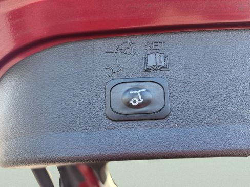 Used 2019 Ford Escape SEL AWD/4WD image 31