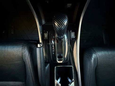 Used 2017 Honda Accord Sport Special Edition image 48