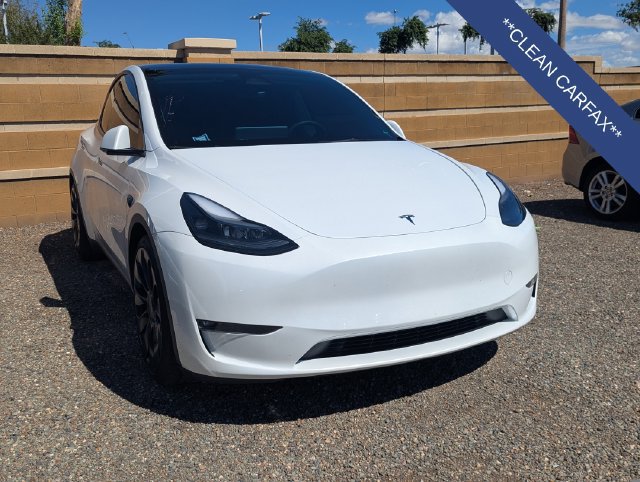 Used 2023 Tesla Model Y Performance AWD/4WD image 3