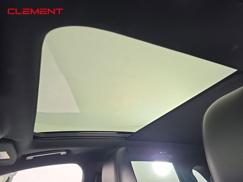 Used 2020 Ford Edge ST w/ Cold Weather Package image 24