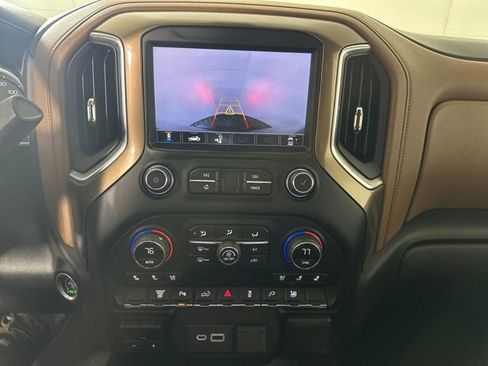 Used 2020 Chevrolet Silverado 2500 High Country image 22