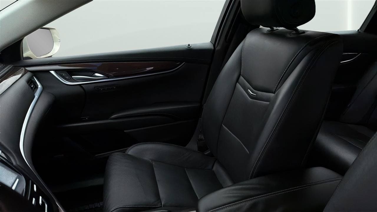 Used 2015 Cadillac XTS Luxury AWD/4WD image 14