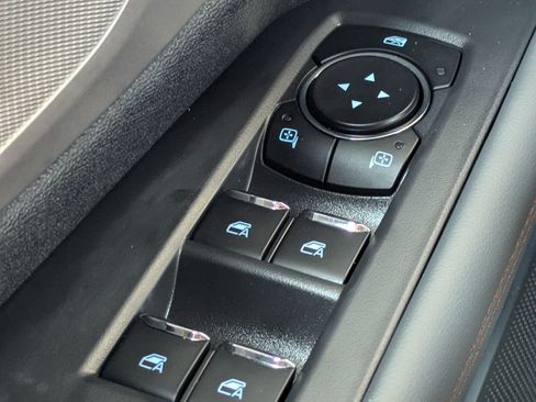Used 2025 Ford Expedition Max Active AWD/4WD image 26