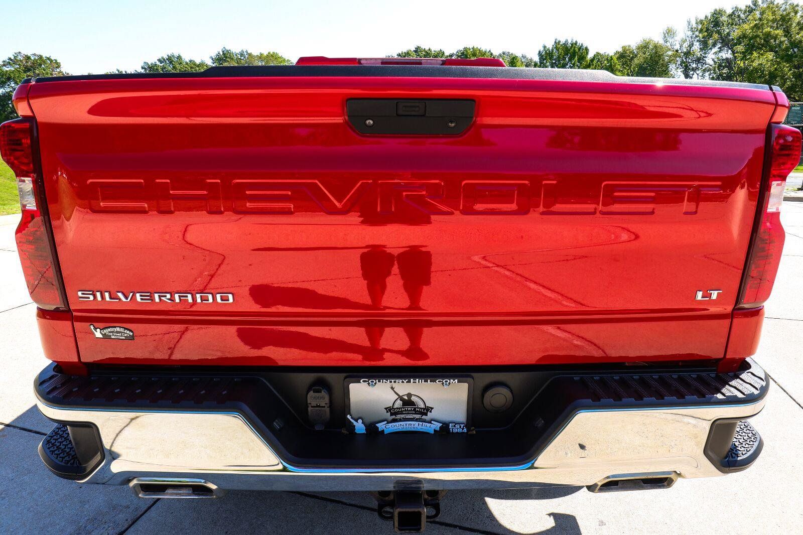 Used 2019 Chevrolet Silverado 1500 LT w/ All-Star Edition AWD/4WD image 40