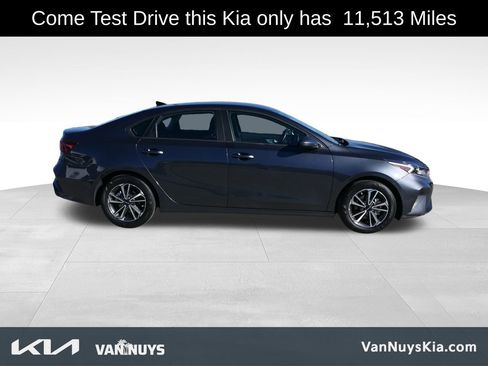 Used 2024 Kia Forte LXS image 2