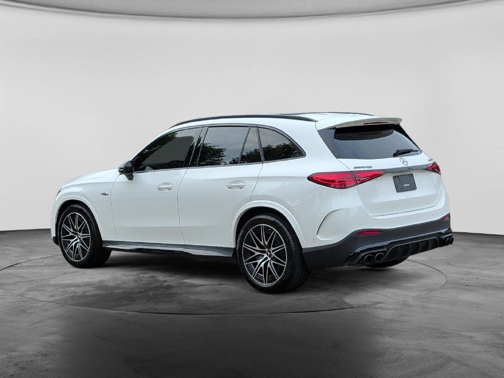 Used 2025 Mercedes-Benz GLC 43 AMG 4MATIC image 5