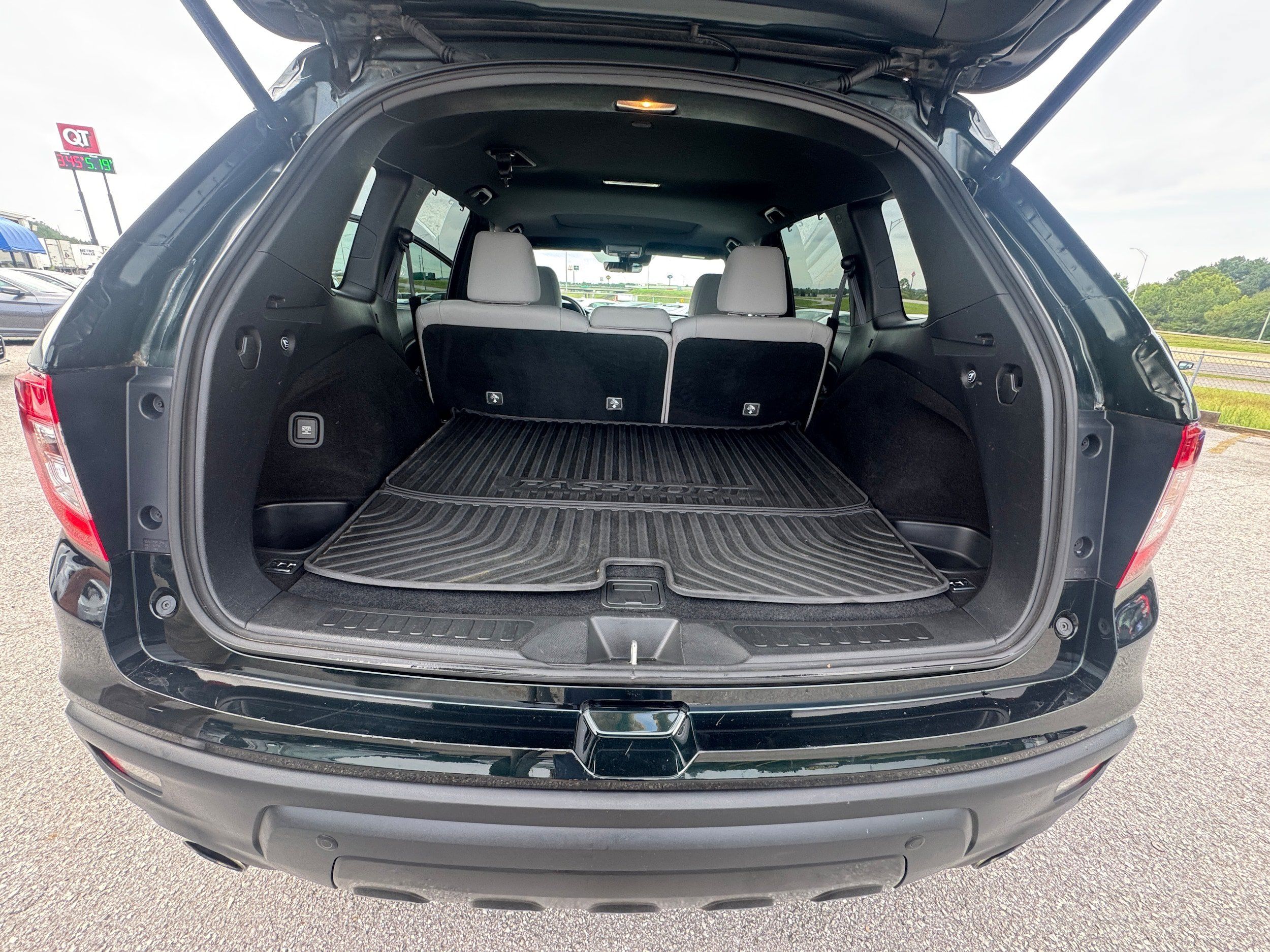Used 2019 Honda Passport Touring image 13