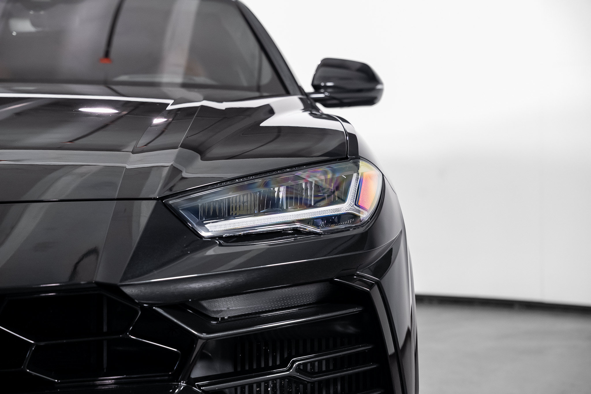 Used 2019 Lamborghini Urus AWD/4WD image 5