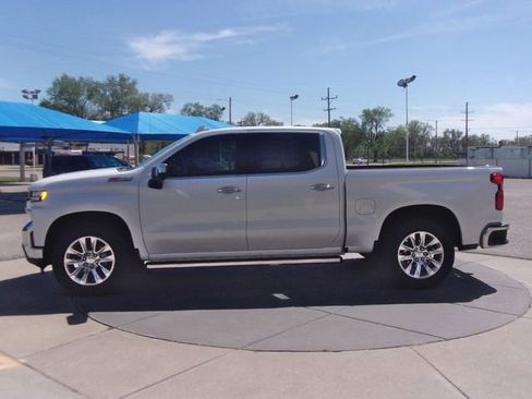 Used 2022 Chevrolet Silverado 1500 LTZ w/ LTZ Premium Package image 21