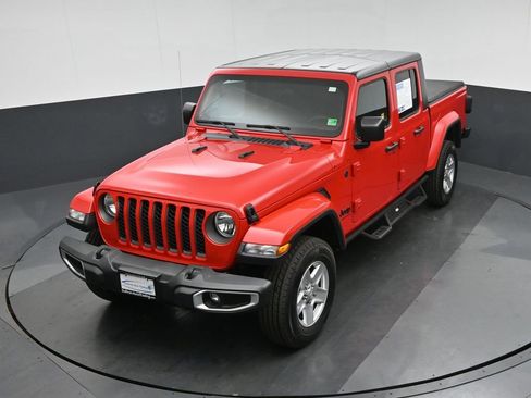 Used 2023 Jeep Gladiator Sport image 56