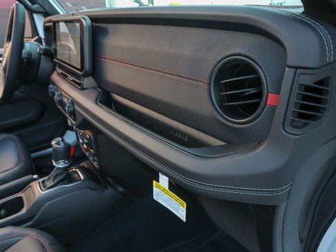 New 2026 Jeep Wrangler Rubicon w/ Steel Bumper Group image 36